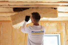 Best Radiant Barrier Insulation  in Reedsburg, WI